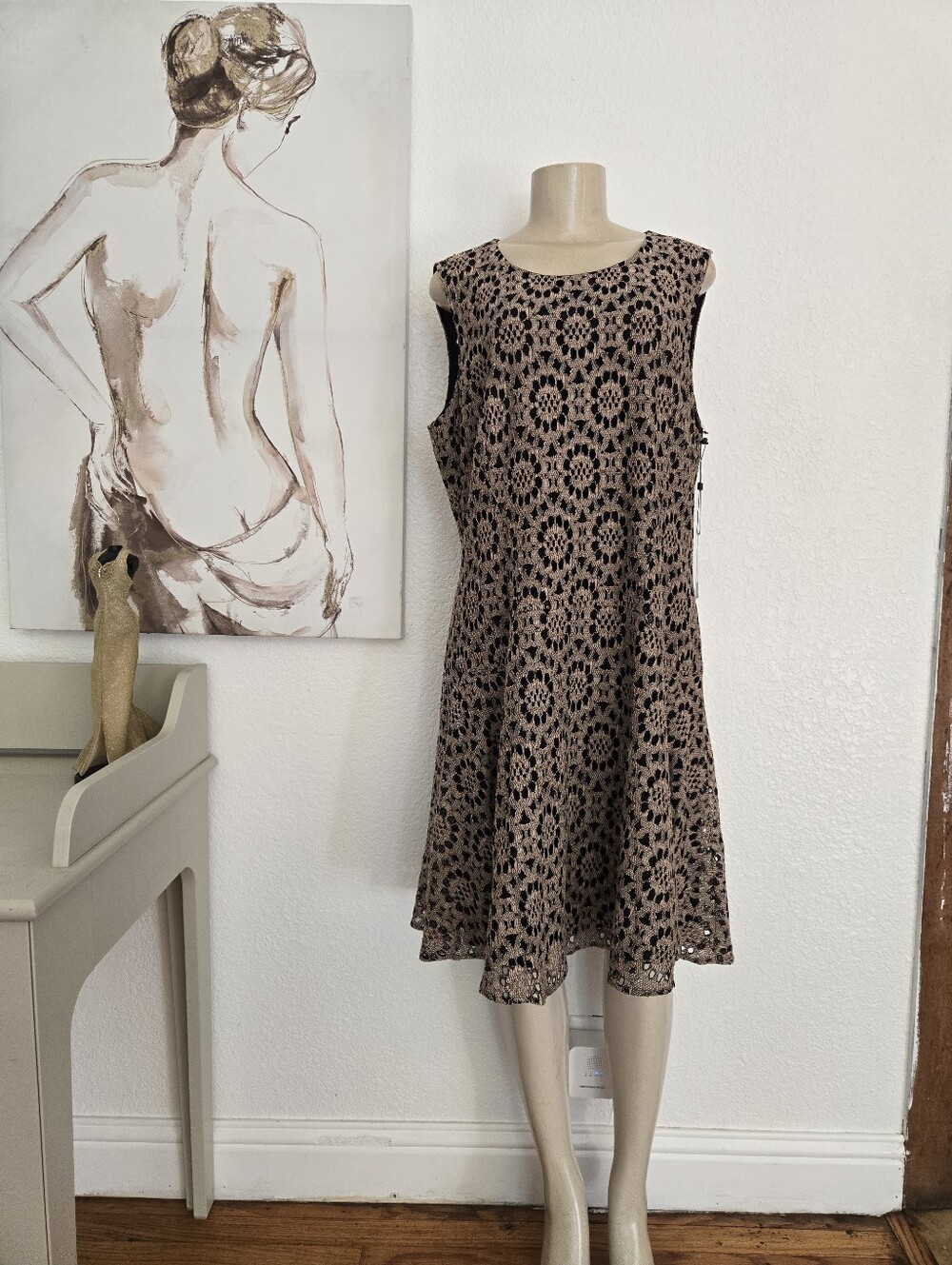 NWT Tommy Hilfiger Gold and Black Sleeveless Brown Lace A-Line Dress Size 18